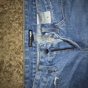 Fashion nova zipper jeans!